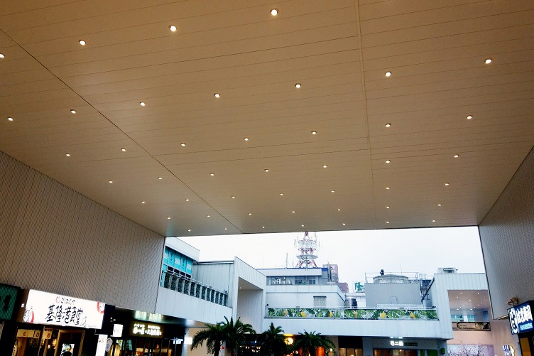基隆市 - 基隆東岸停車場
