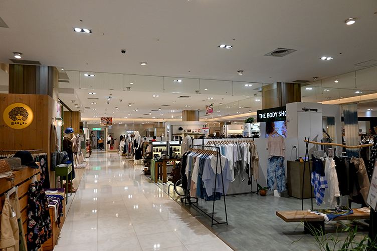 The factory hotsell shop sho